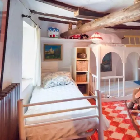 Loft Apartamento La Cova - Casa Notari - Zona Montrebei