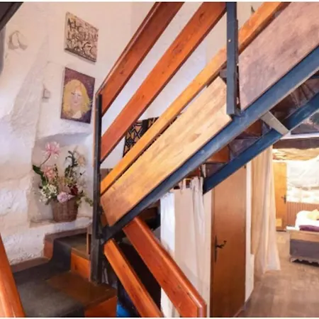 Loft Apartamento La Cova - Casa Notari - Zona Montrebei Apartament